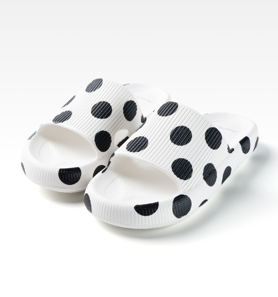 Happy Polkadots